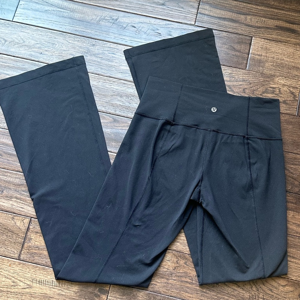 Lululemon Black Flare Leggings - Size 8 Tall